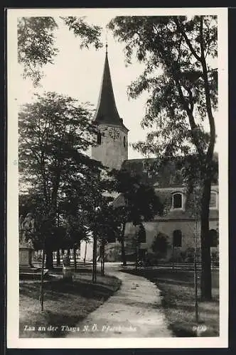 AK Laa an der Thaya, Weg zur Pfarrkirche