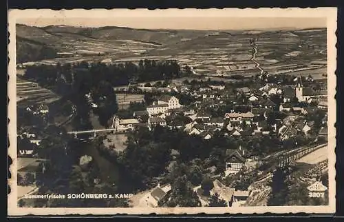 AK Schönberg a. Kamp, Ortsansicht gegen Anbaufelder