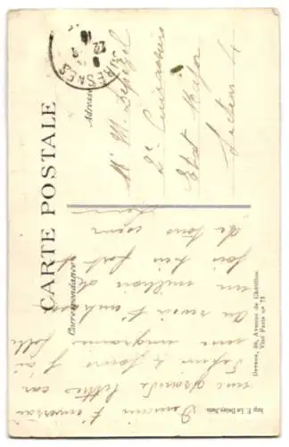 AK Soldat in Uniform mit dem Feldtelefon, aus dem Hörer kommt ein echter Anhänger aus Stoff, Vive la France