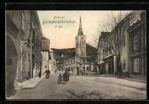 AK Gumpoldskirchen, Strassenpartie am Rathaus