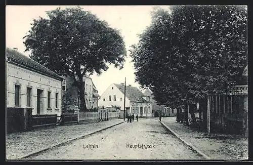 AK Lehnin, Strasse Hauptgasse mit Kindern