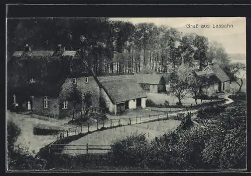 AK Lassahn, Ortspartie am Wald