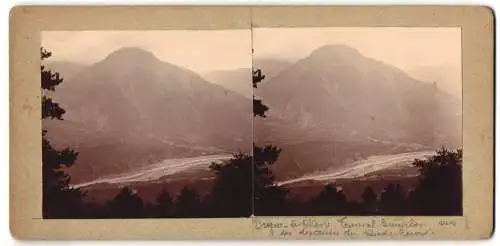 Stereo-Fotografie unbekannter Fotograf, Ansicht Niederalpl, Brigu le Rhone, Blick vom Berg in das Tal