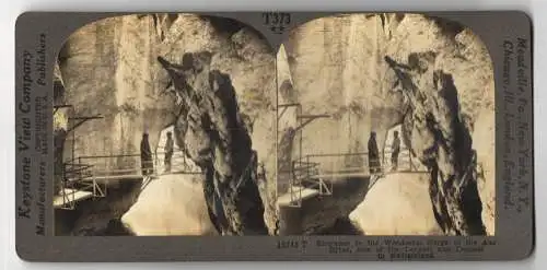 Stereo-Fotografie Keystone View Company, Meadville, Ansicht Aar River Gorge / Switzerland, Entrance to the Gorge