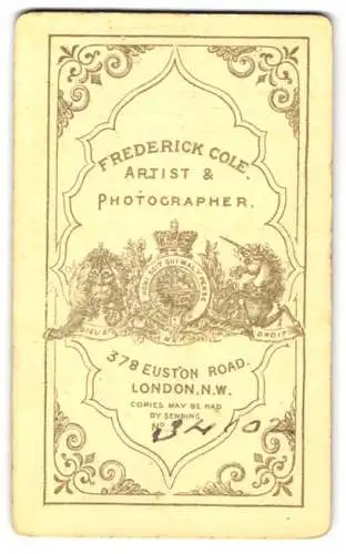 Fotografie Frederick Cole, London, königliches Wappen Grossbritannien & Irland mit Anschrift des Ateliers
