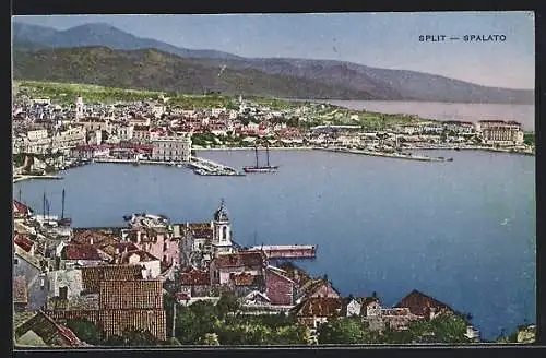 AK Split, Ortsansicht mit Hafen aus der Vogelschau