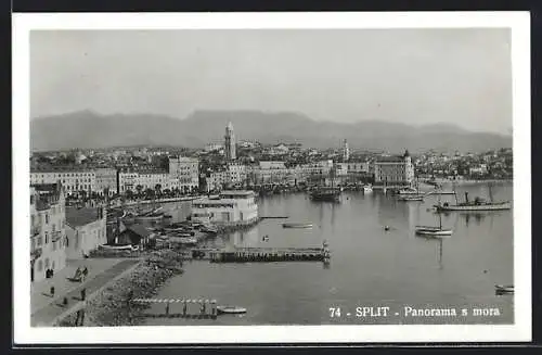 AK Split, Panorama s mora mit Booten