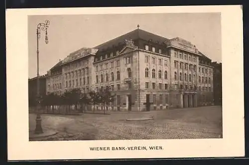 AK Wien, Gebäude des Wiener Bank-Vereins mit Strasse