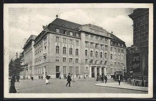 AK Wien, Strassenpartie am Wiener Bank-Verein