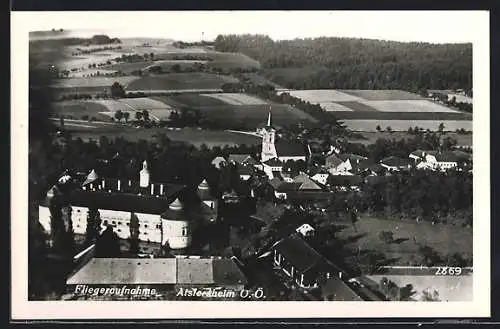 AK Aistersheim /O.-Ö., Teilansicht mit Kirche, Fliegeraufnahme