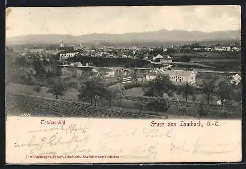 AK Lambach /O.-Ö., Totalansicht mit Kirche