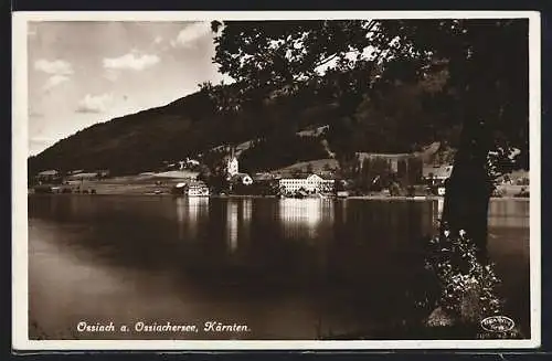 AK Ossiach a. Ossiachersee, Uferpartie mit Kirche