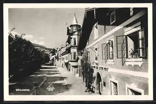 AK Schladming, Strassenpartie mit Gasthof zur alten Post