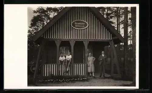 Foto-AK Berlin, Askanischer Turnverein, Sportplatz und Hütte