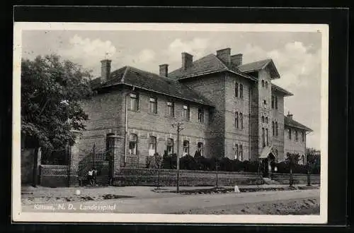 AK Kittsee /N. D., Landesspital, von der Strasse gesehen