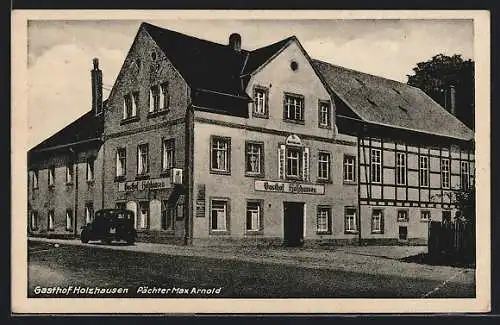 AK Geringswalde, Holzhausen, Automobil parkt vor dem Gasthaus