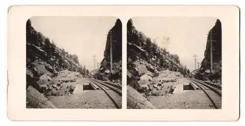 Stereo-Fotografie unbekannter Fotograf und Ort, Gleise der Bergbahn auf dem Pikes-Peak, Mountain Railway