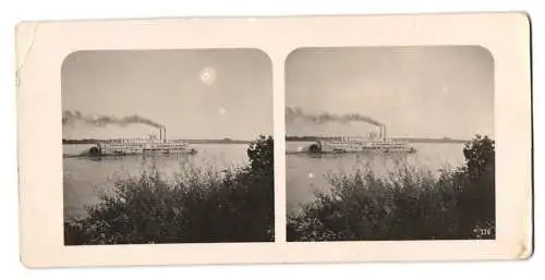Stereo-Fotografie unbekannter Fotograf und Ort, Mississippi Raddampfer Chester auf dem Fluss