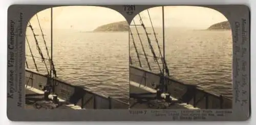 Stereo-Fotografie Keystone View Company, Meadville, Ansicht Titicaca Lake / Bolivia, Lake View to Mount Sorata