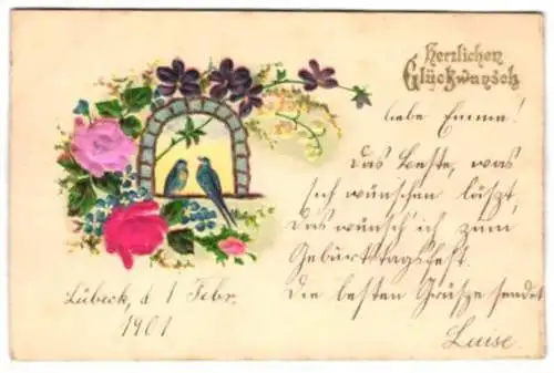 Stoff-Präge-AK Zwei Schwalben am Fenster, daneben Rosen aus Stoff