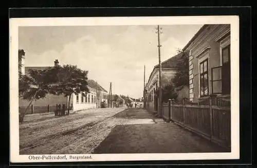 AK Ober-Pullendorf, Strassenpartie mit Passanten
