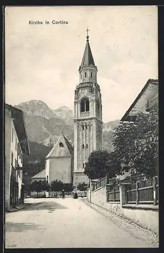 AK Cortina, Kirche mit Strassenpartie