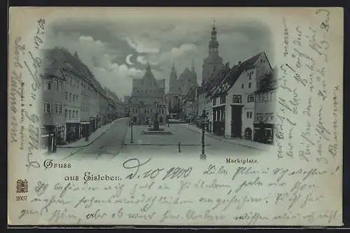 Mondschein-AK Eisleben, Marktplatz mit Denkmal und Turmblick