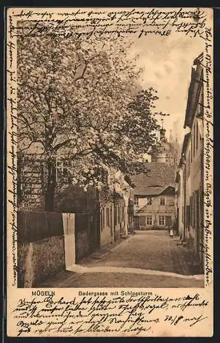 AK Mügeln / Sachsen, Badergasse mit Schlossturm im Frühling