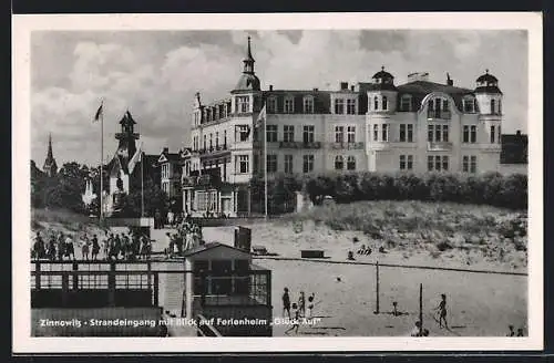 AK Zinnowitz, Strandeingang mit Blick auf Ferienheim Glück Auf