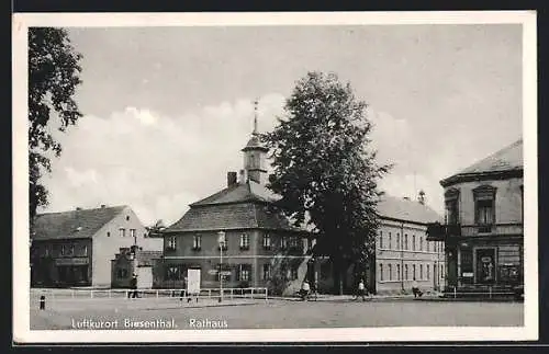 AK Biesenthal / Mark, Rathaus mit Geschäft