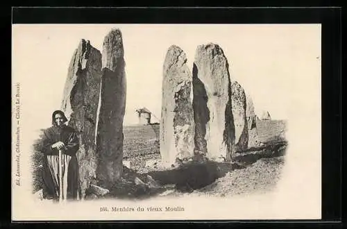 AK Menhirs du vieux Moulin, Ausgrabung
