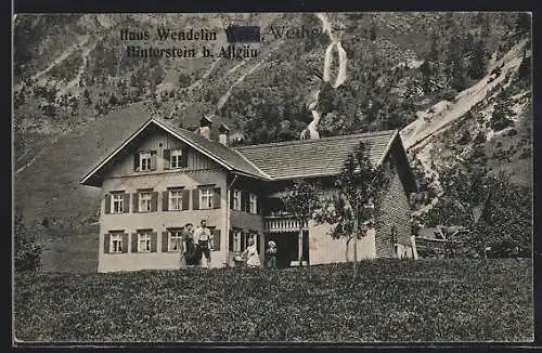 AK Hinterstein / Allgäu, Blick auf Gasthof Haus Wendelin