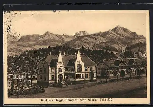 Künstler-AK sign. Hans Pernat: Kempten /Bayr. Allgäu, Gasthaus Hegge mit Blick auf die Berge