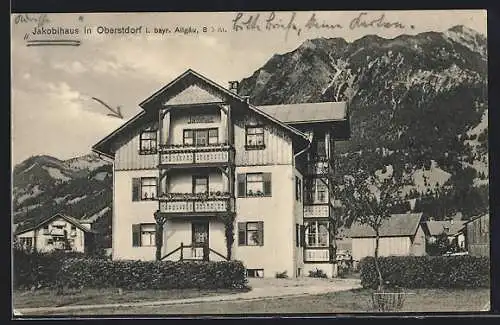 AK Oberstdorf /Allgäu, Hotel Jakobihaus vor Bergpanorama