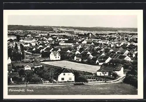 AK Fürstenfeld, Totalansicht von einem Berg aus