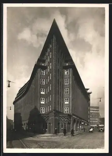 AK Hamburg Kontorhausviertel, Blick auf die Chilehausspitze