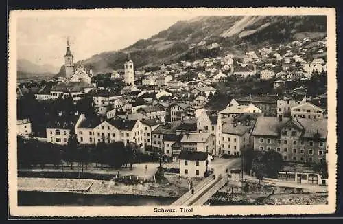 AK Schwaz /Tirol, Teilansicht mit Gasthof Brücke