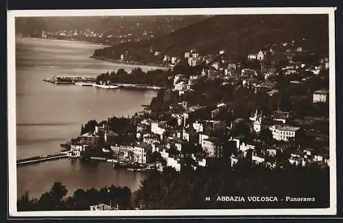 AK Abbazia Volsca, Panoramablick auf den Küstenort