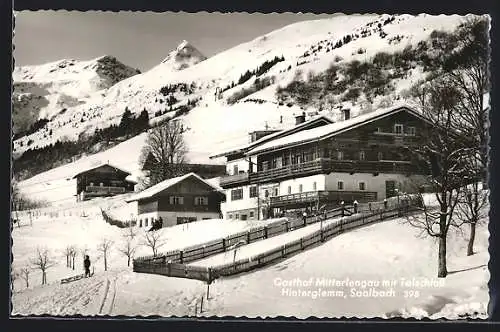 AK Saalbach, Gasthof Mitterlengau mit Talschluss Hinterglemm