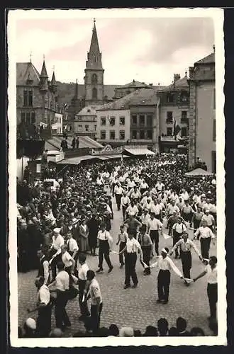 AK Echternach, La Procession Dansante