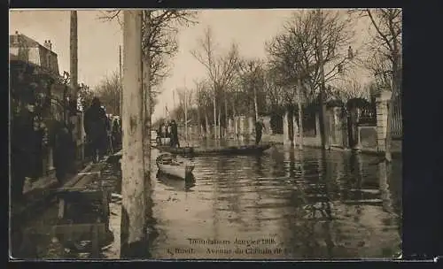 AK Rueil, Inondations 1910, Avenue du Chemin de Fer