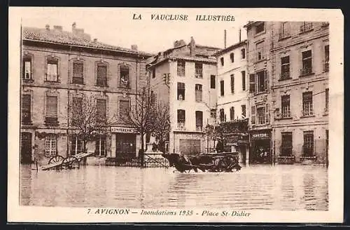 AK Avignon, Inondations 1935, Place St-Didier, Hochwasser