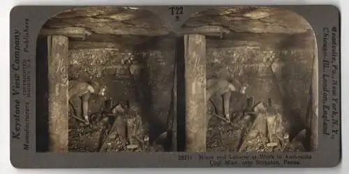 Stereo-Fotografie Keystone View Co., Meadville, Ansicht Scranton / PA., Miner and Laborer at Work in Anthracite Coal Min