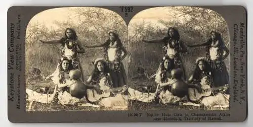 Stereo-Fotografie Keystone View Co., Meadville, Ansicht Honolulu, Native Hula Girls in Characteristic Attire, Hula Dance