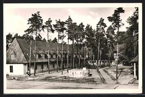 AK Berlin-Spandau, Waldkrankenhaus, Blick auf die Chirurgische Abteilung und Operationssaal