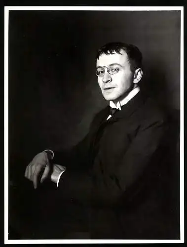 Fotografie Fotograf unbekannt, Portrait Satiriker & Schriftsteller Karl Kraus 1874-1936