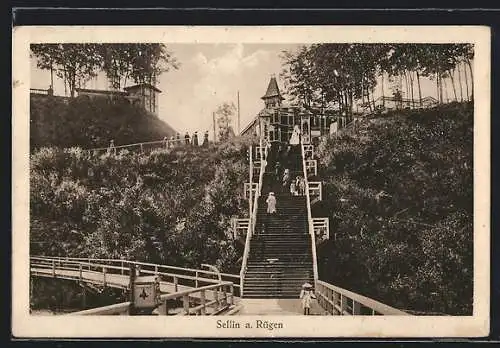 AK Sellin /Rügen, Brücke mit Hotel-Aufgang, Briefkasten