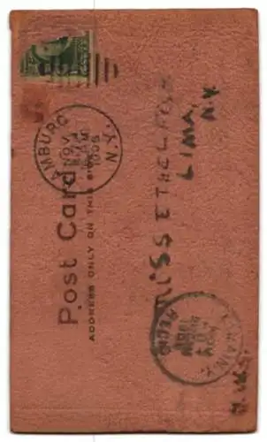 Leder-AK Arrived safe in the best of spirits, Reisender grüsst aus dem Whisky-Fass