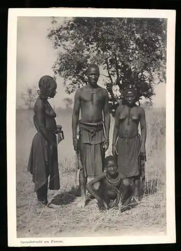 Fotografie Deutsch-Südwestafrika / Namibia, halbnackte Eingeborene Owambo am Kunene