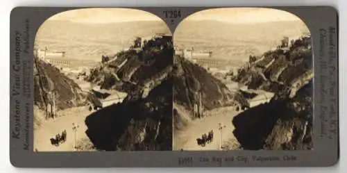 Stereo-Fotografie Keystone View Co., Meadville, Ansicht Valparaiso, view to the City and the Harbor, Chile